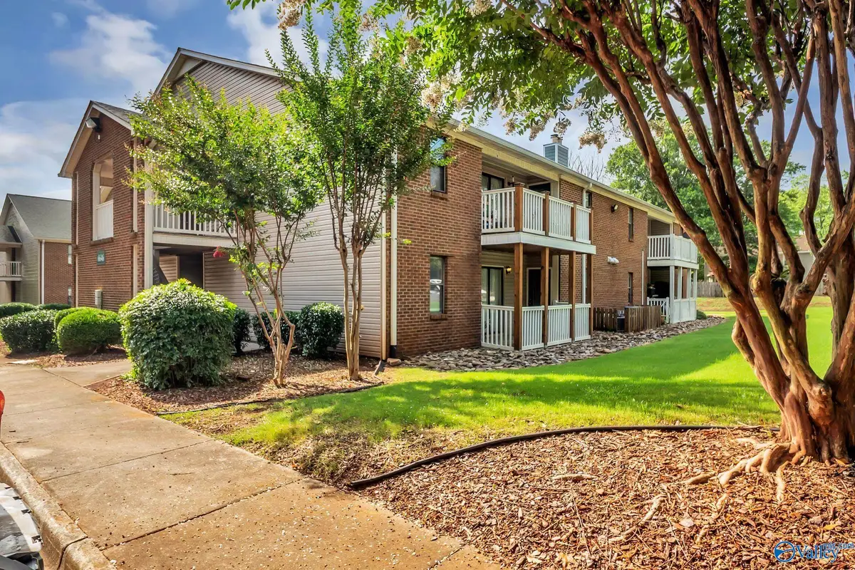 6646 Willow Pointe Drive Nw #F, Huntsville, AL 35806 - #1