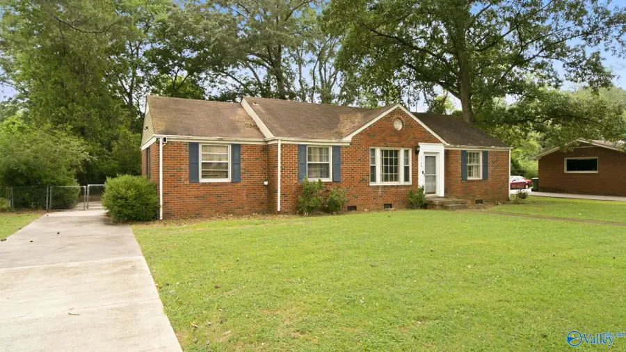 2108 Brookline Drive Nw, Huntsville, AL 35810 - #2