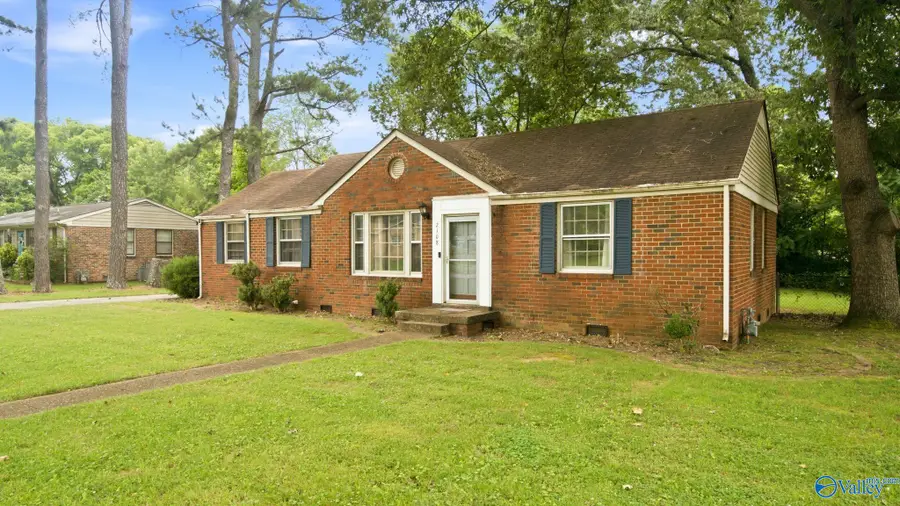 2108 Brookline Drive Nw, Huntsville, AL 35810 - #3