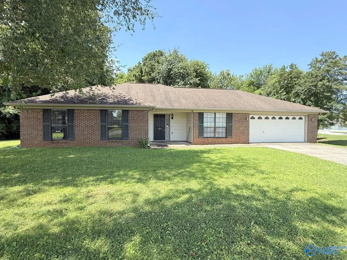 102 Watercress Circle, Huntsville, AL 35806 - #1