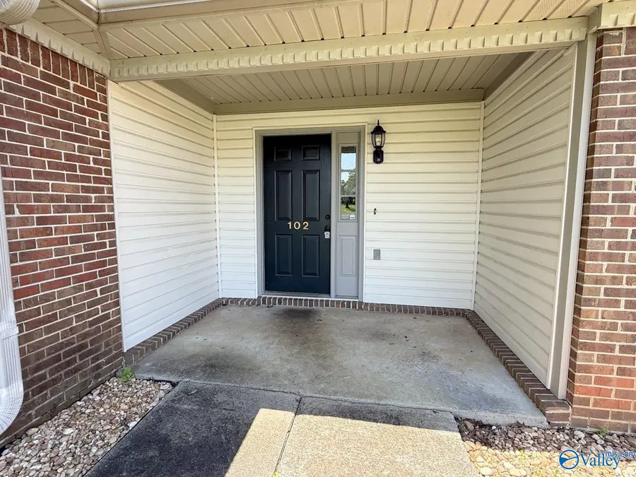 102 Watercress Circle, Huntsville, AL 35806 - #3