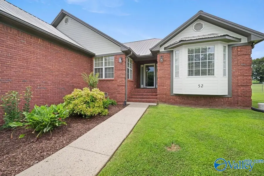 52 Maness Lane, Boaz, AL 35957 - #2