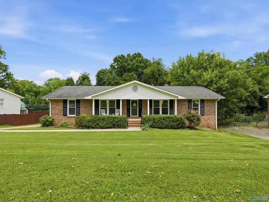 7613 Fleming Hills Drive Sw, Huntsville, AL 35802 - #2