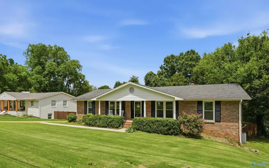 7613 Fleming Hills Drive Sw, Huntsville, AL 35802 - #3