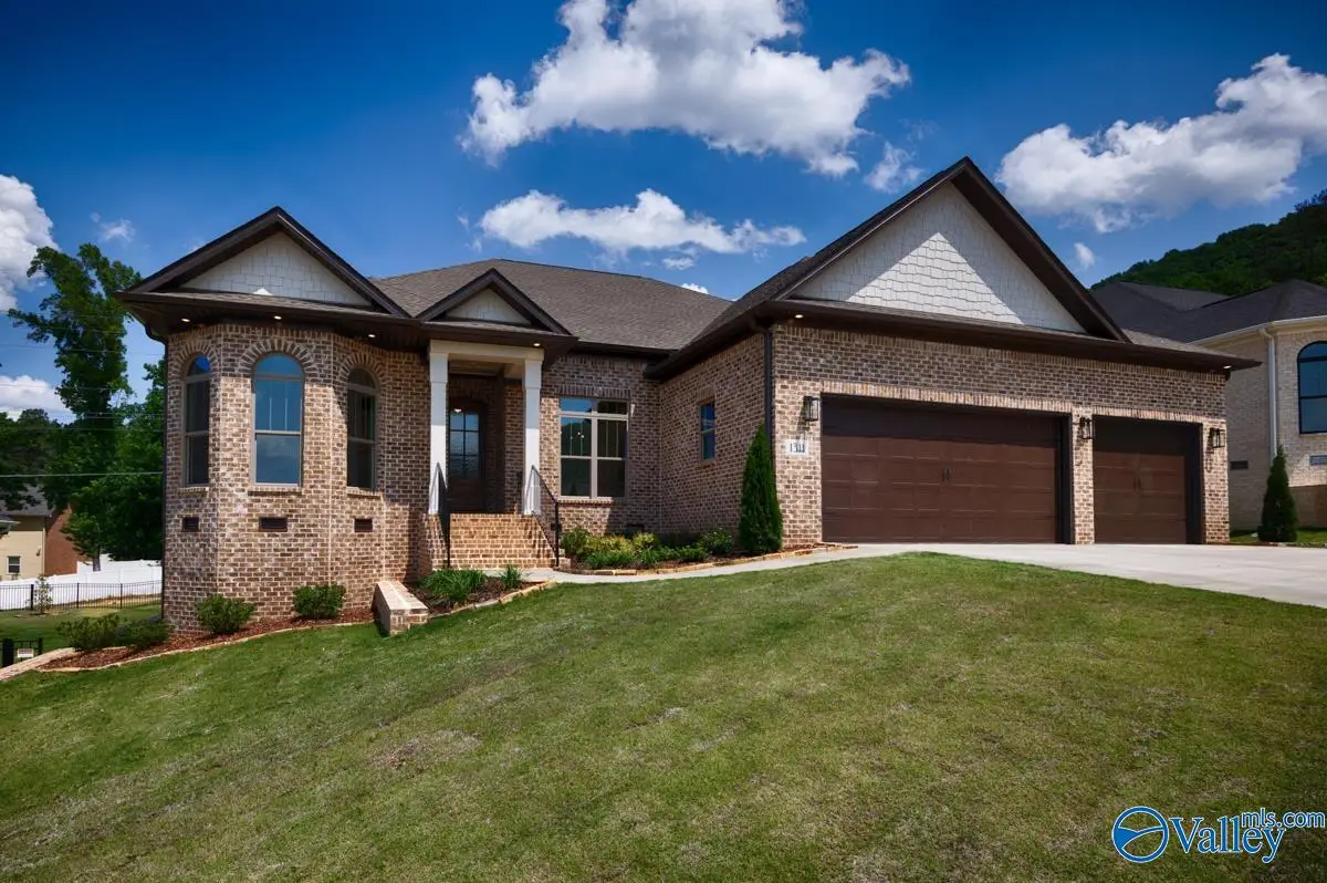 1302 Camellia Court Circle, Huntsville, AL 35803 - #1