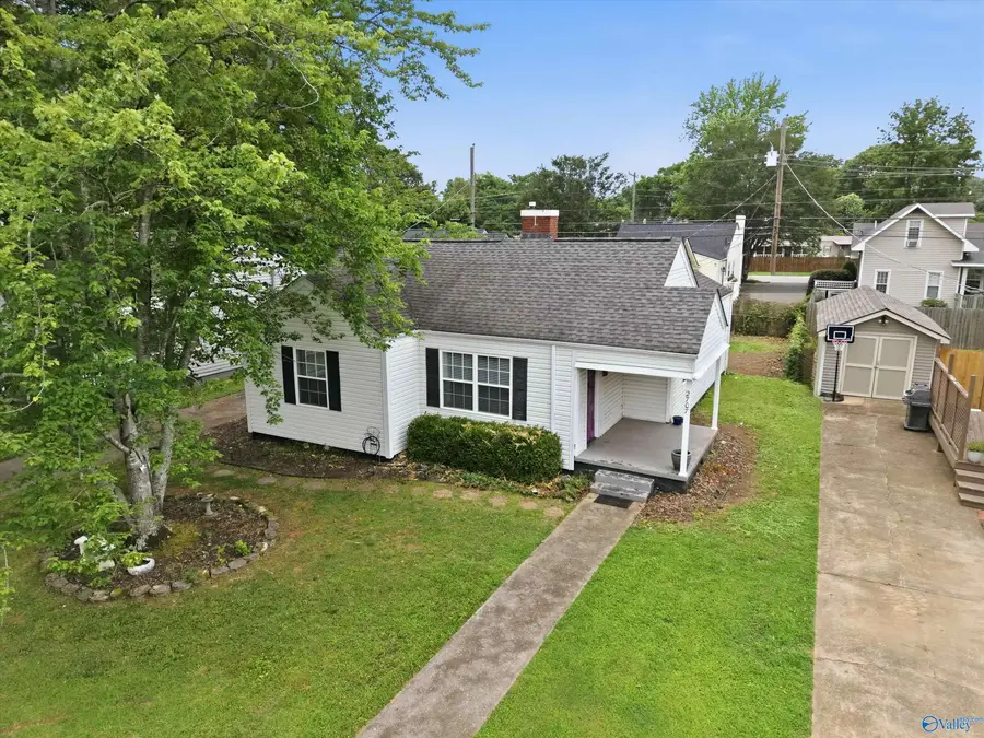 2707 Hastings Road Sw, Huntsville, AL 35801 - #2