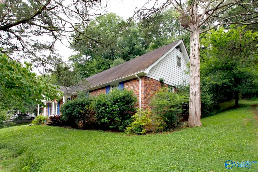 518 Cleermont Drive, Huntsville, AL 35801 - #3