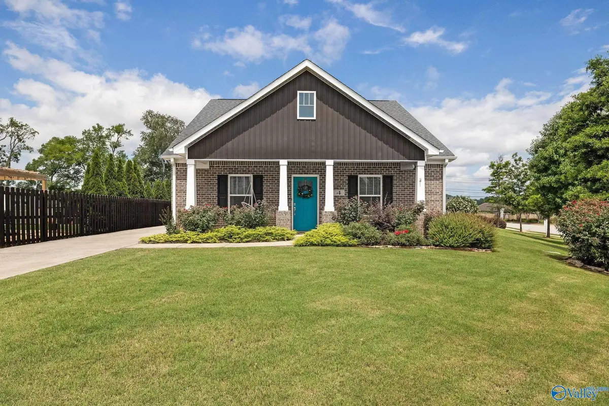 4 Faulkner Road, Madison, AL 35756 - #1
