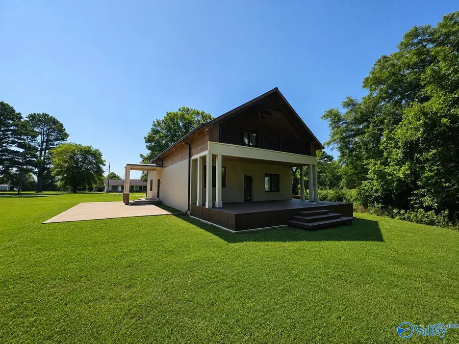 162 Woodside Drive, Owens Cross Roads, AL 35763 - #3