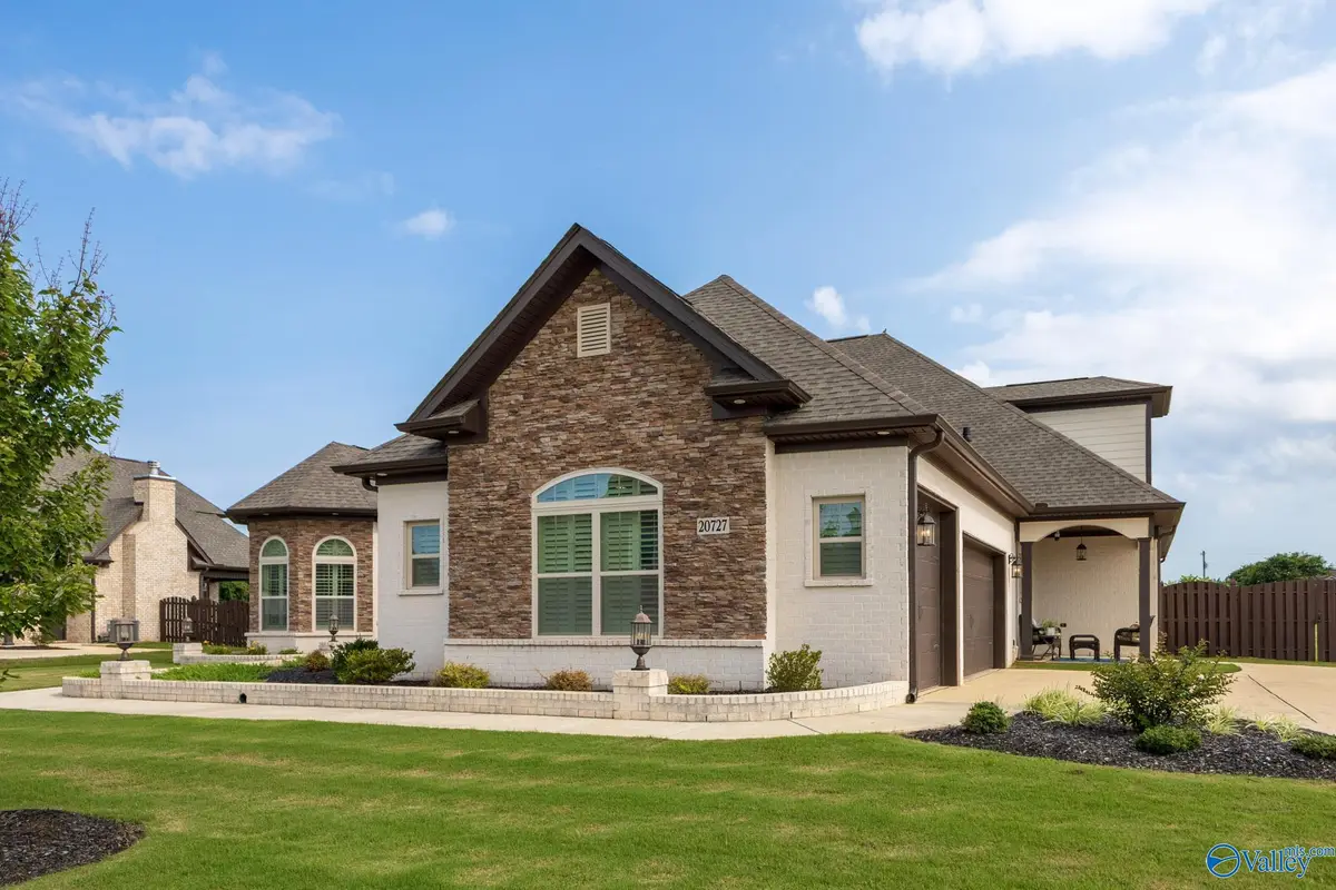 20727 Lakewood Drive, Athens, AL 35611 - #1
