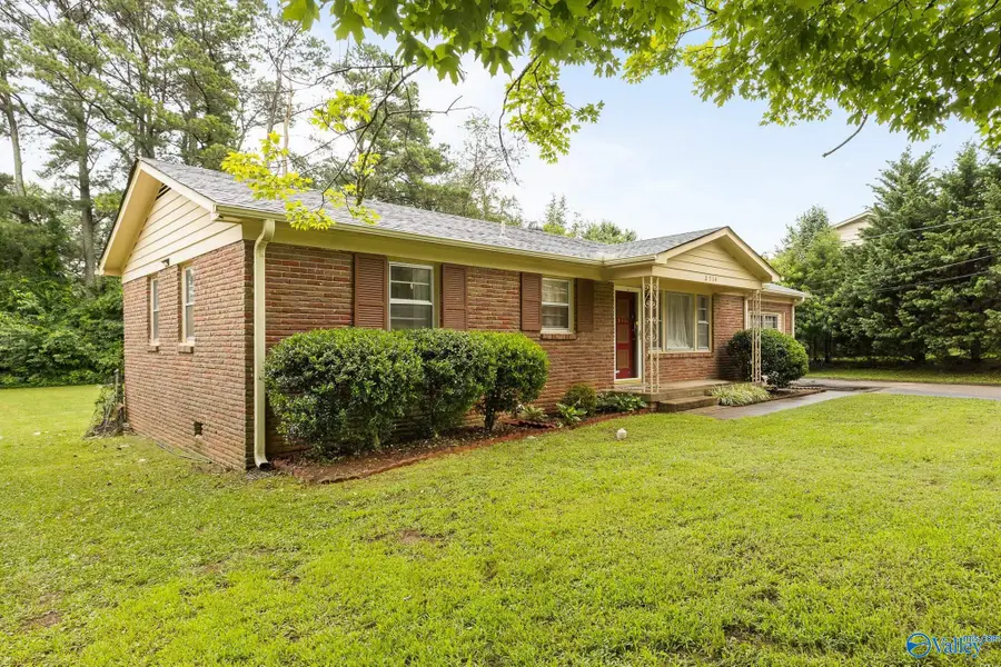 2514 Birchfield Street Nw, Huntsville, AL 35810 - #3