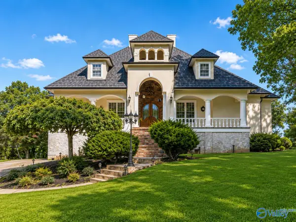 1321 Cardessa Lane, Grant, AL 35747