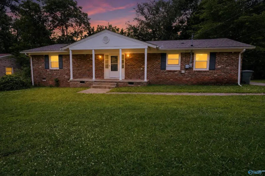 4913 Westwood Drive Nw, Huntsville, AL 35810 - #2