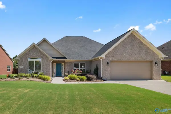 6735 Mceachern Lane Se, Owens Cross Roads, AL 35763