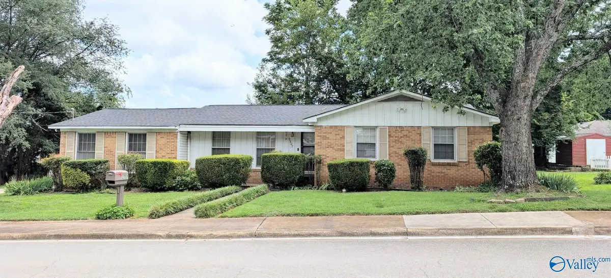 2207 Fitcheard Avenue Nw, Huntsville, AL 35816 - #1