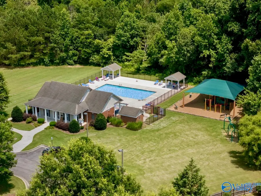 5107 Creekstone Drive, Owens Cross Roads, AL 35763 - #3