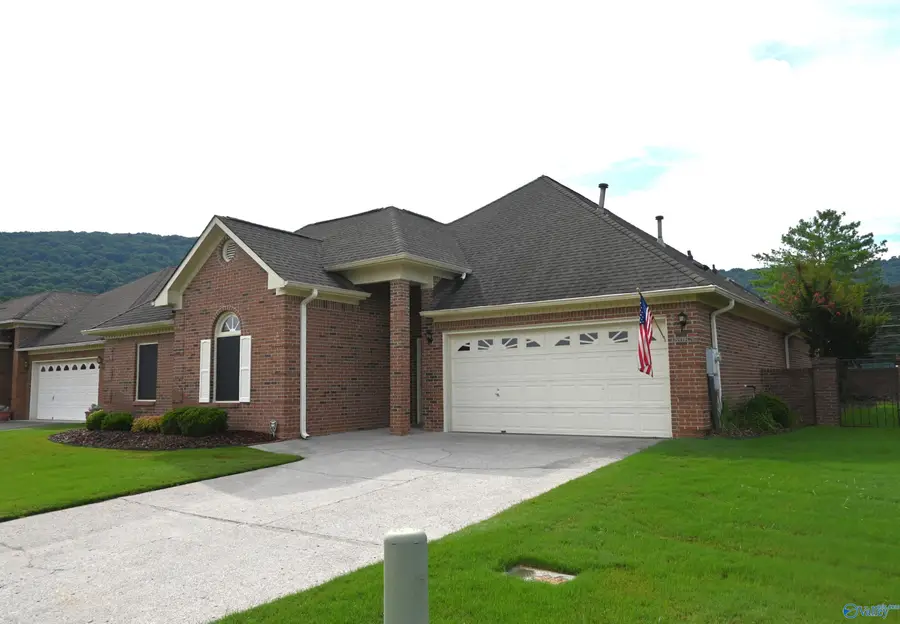 15063 Ashmont Blvd Se, Huntsville, AL 35803 - #3