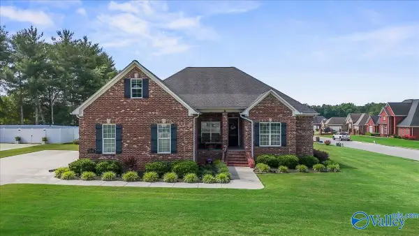 2206 Northern Lane Sw, Cullman, AL 35057