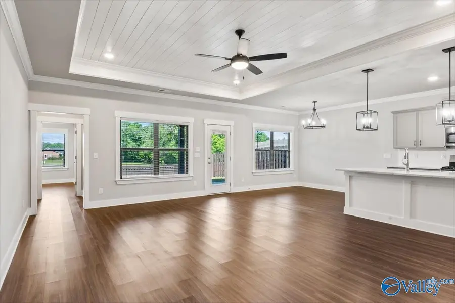 1811 Shadowbrook Lane Se, Cullman, AL 35055 - #3