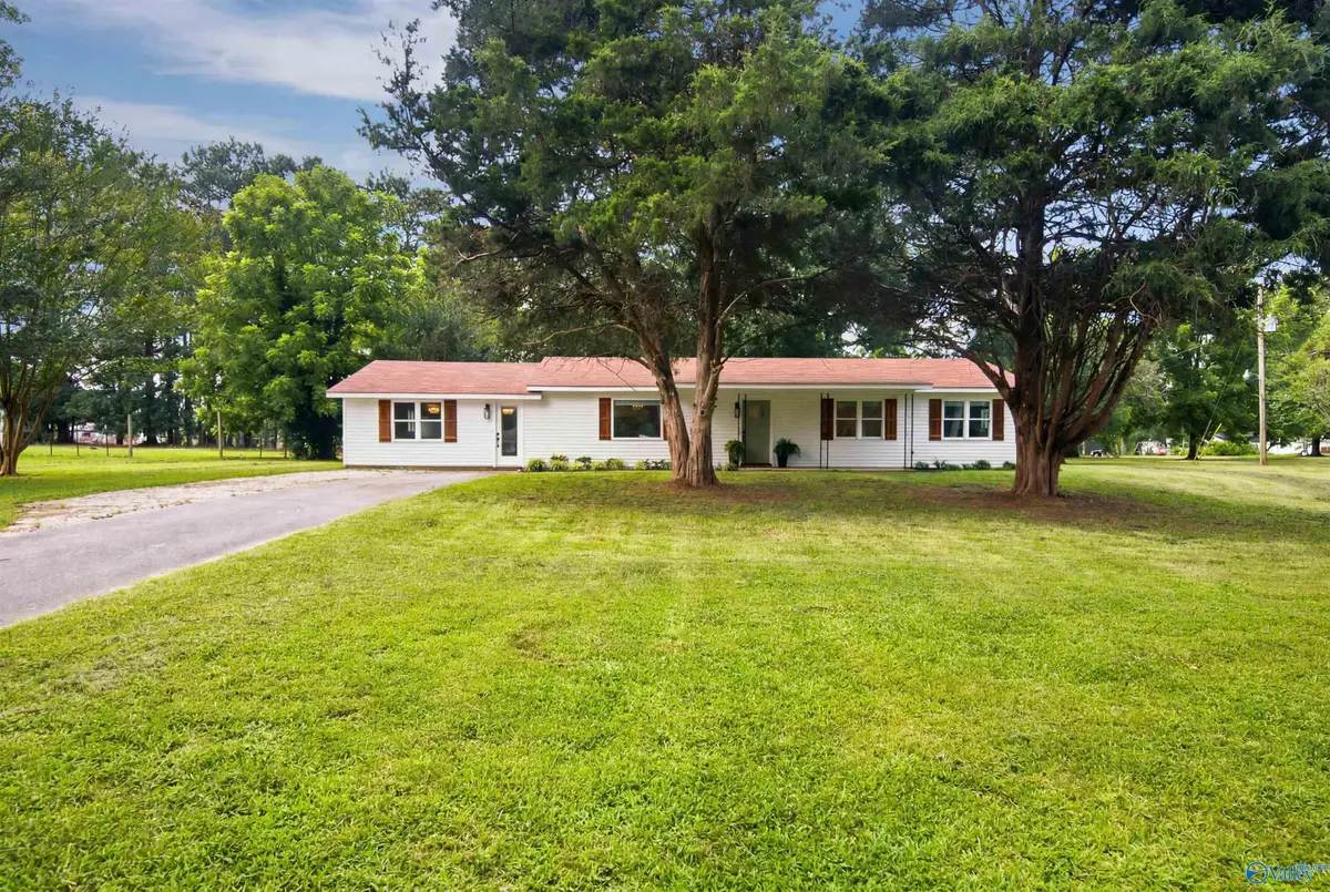 148 Pine Street, Decatur, AL 35603 - #1