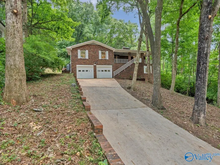 2402 Polk Drive Ne, Huntsville, AL 35801 - #2