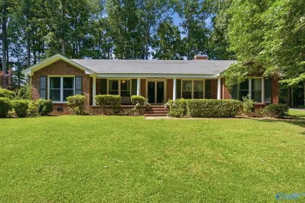 107 Brookwood Drive, Athens, AL 35613