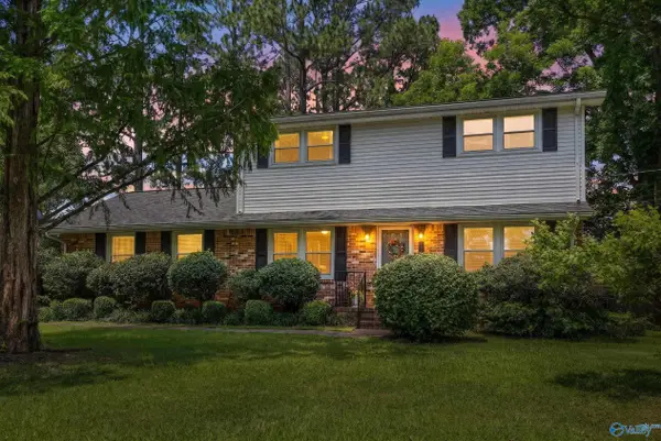 11242 Hillwood Drive Se, Huntsville, AL 35803