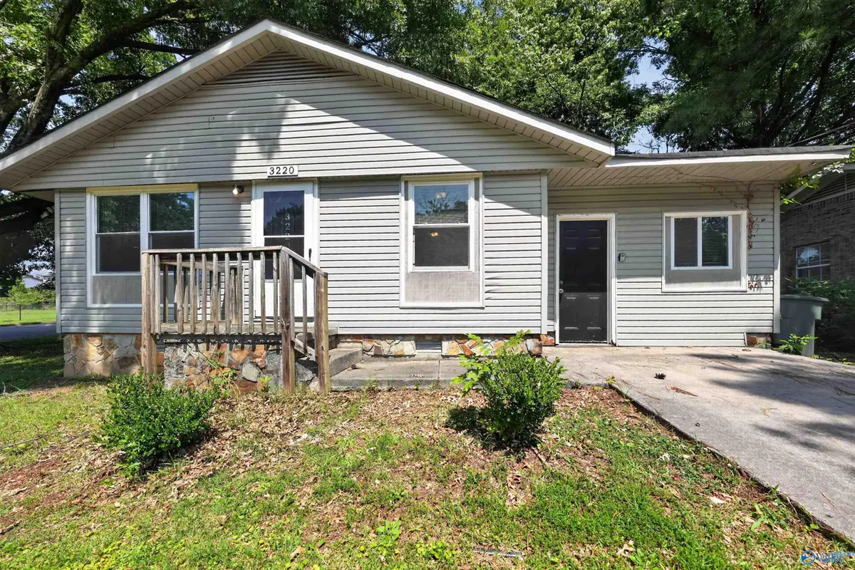 3220 Delia Lane Nw, Huntsville, AL 35810 - #1