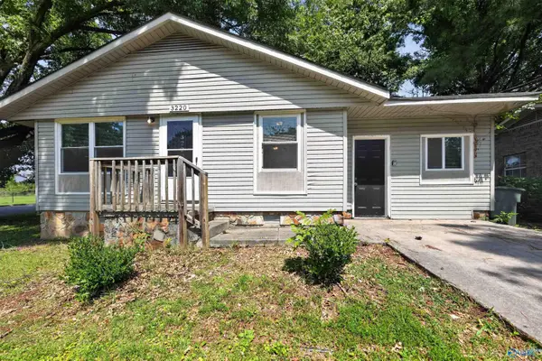 3220 Delia Lane Nw, Huntsville, AL 35810