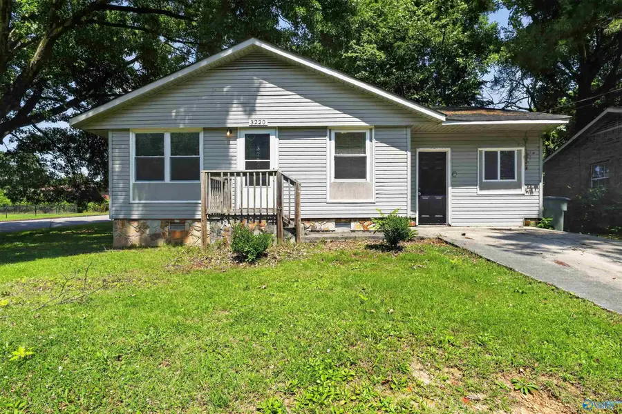 3220 Delia Lane Nw, Huntsville, AL 35810 - #3