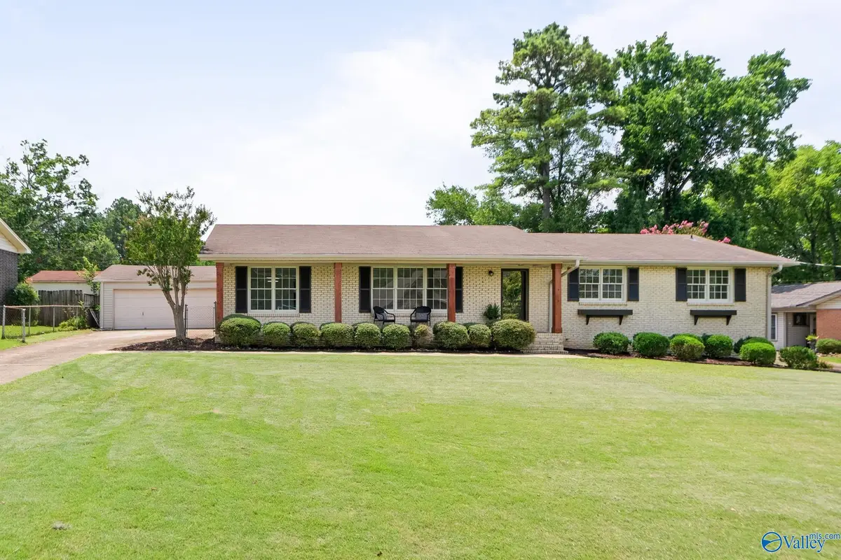 8010 Navios Drive Se, Huntsville, AL 35802 - #1