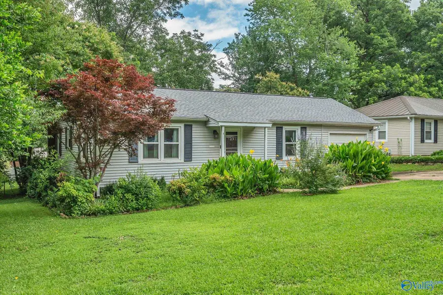 313 Crestview Street, Athens, AL 35611 - #2