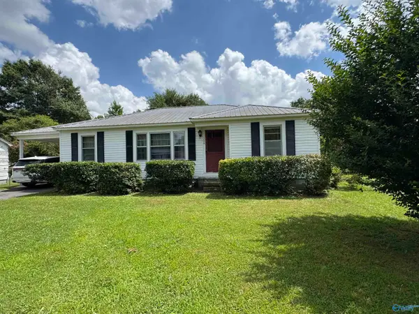 306 Nixon Street, Albertville, AL 35950