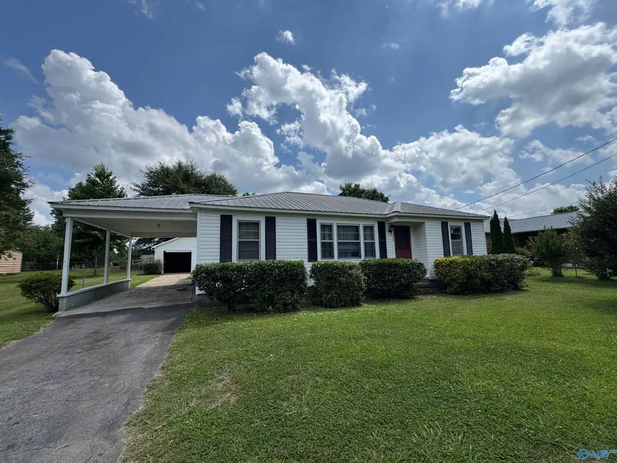 306 Nixon Street, Albertville, AL 35950 - #2
