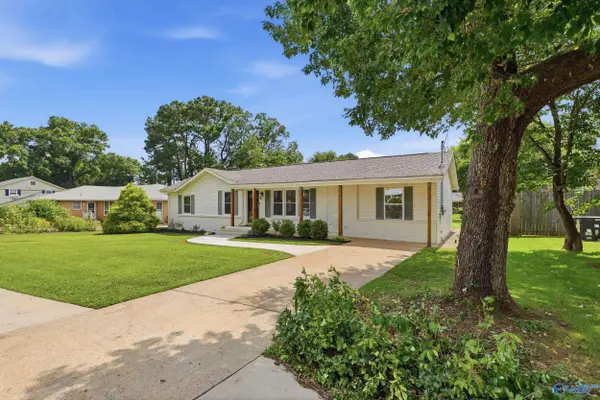 7915 Ensley Drive, Huntsville, AL 35802