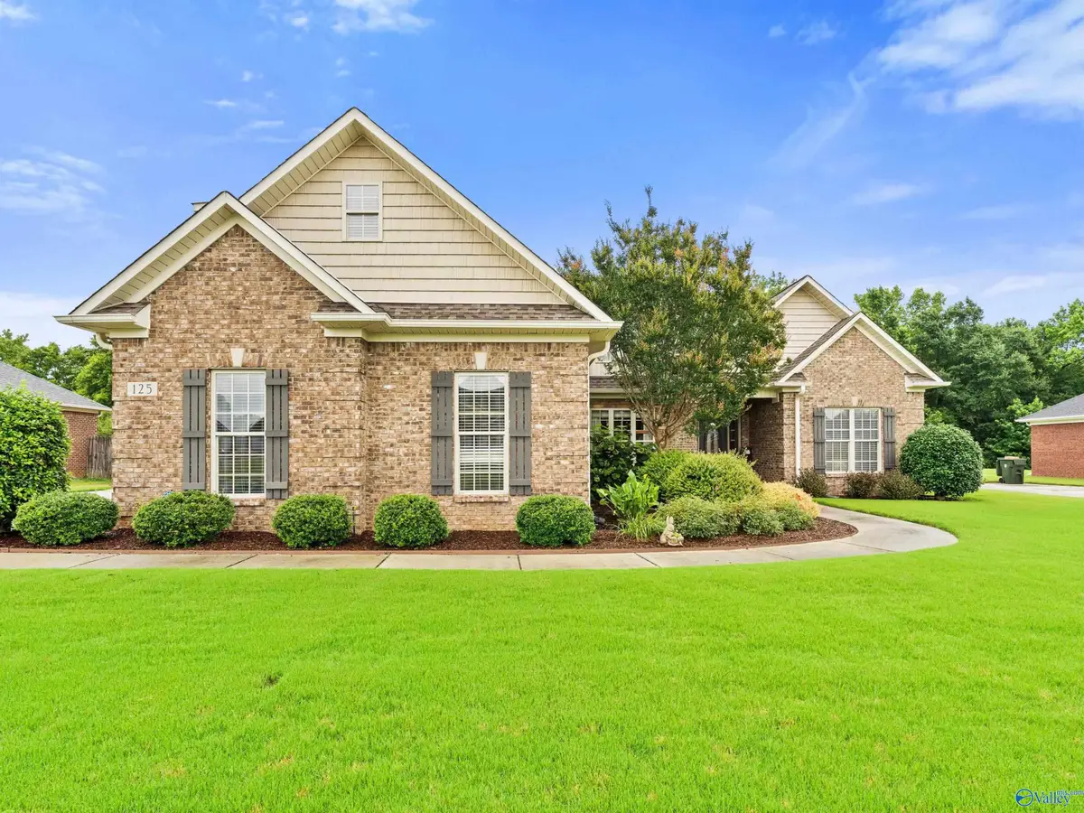 125 Bentridge Drive, Meridianville, AL 35759 - #1
