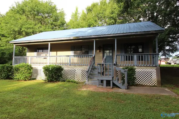 71 Community House Road, Guntersville, AL 35976