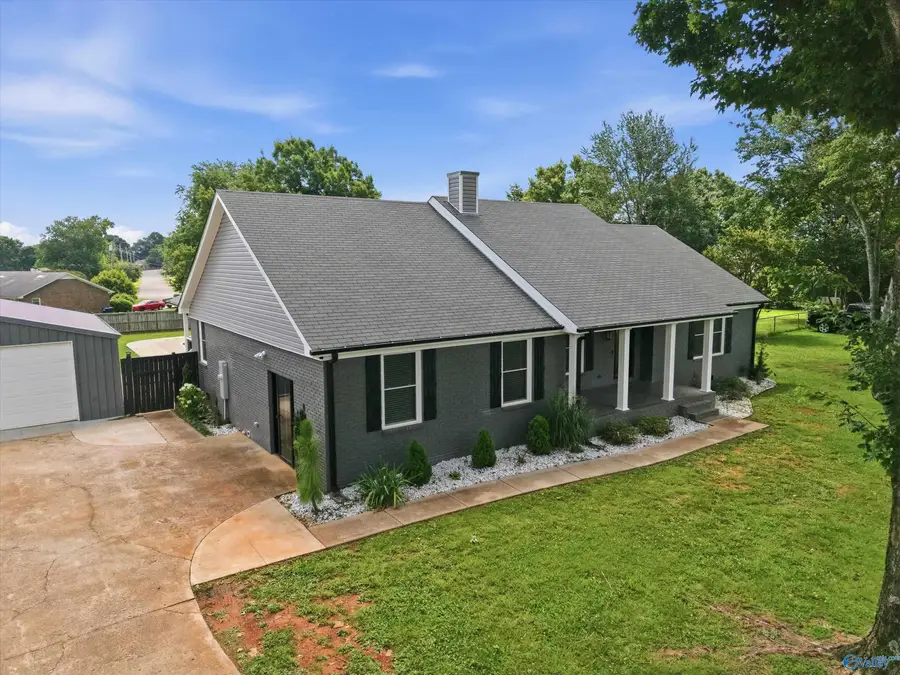 105 Hazelwood Drive, Hazel Green, AL 35750 - #2