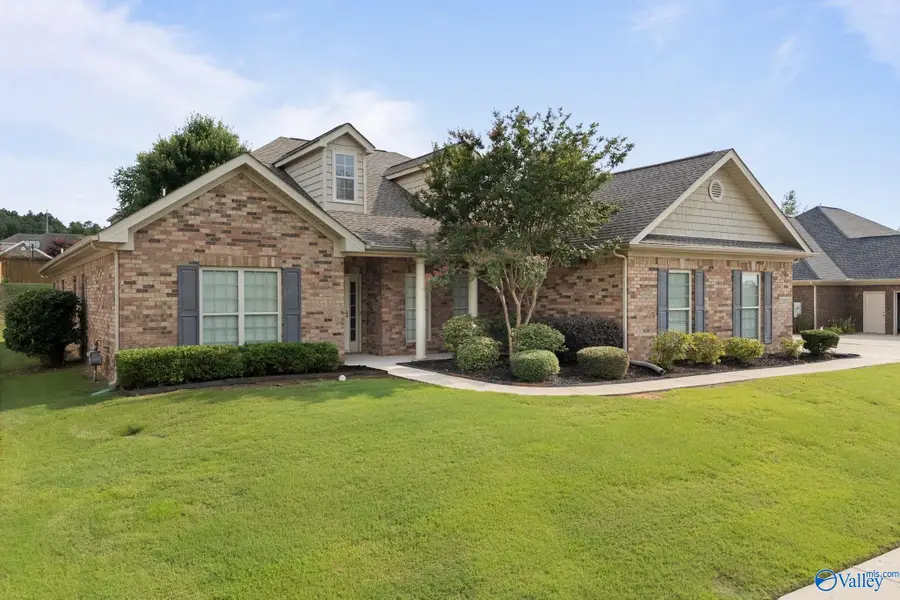 2305 Palisades Court Sw, Huntsville, AL 35803 - #2