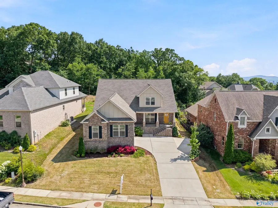 3973 Hawks Way, Huntsville, AL 35811 - #3