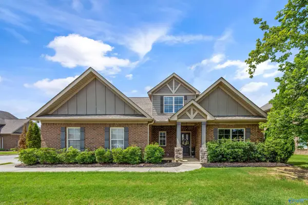 7103 Kingsbridge Lane Se, Owens Cross Roads, AL 35763