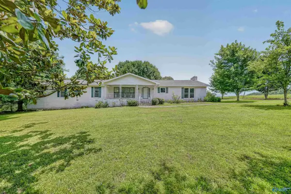 875 Mint Springs Road, New Market, AL 35761