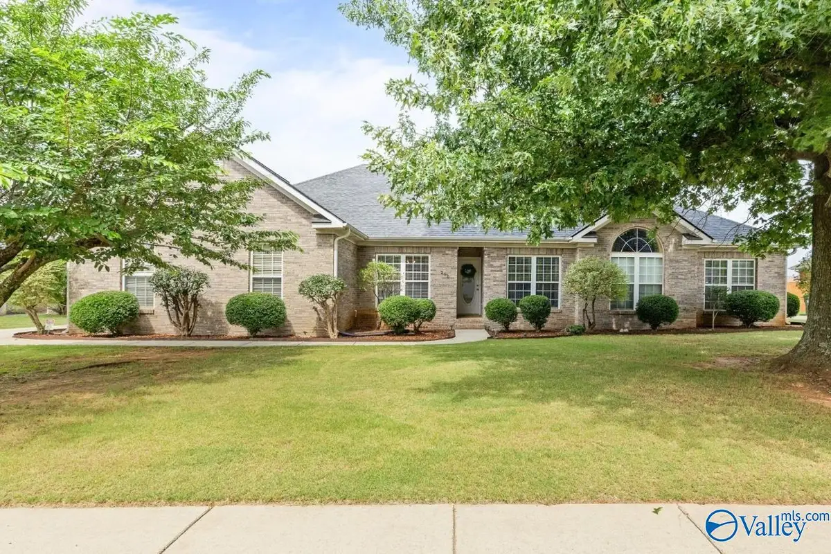 210 Pennsylvania Avenue, Madison, AL 35758 - #1