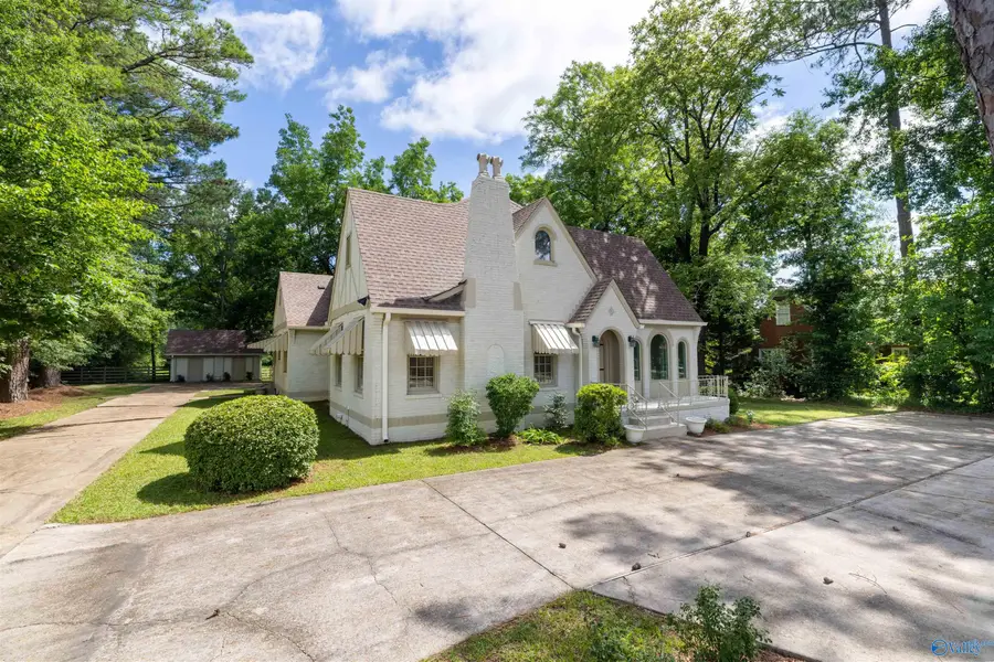 278 Bexar Avenue W, Hamilton, AL 35570 - #3