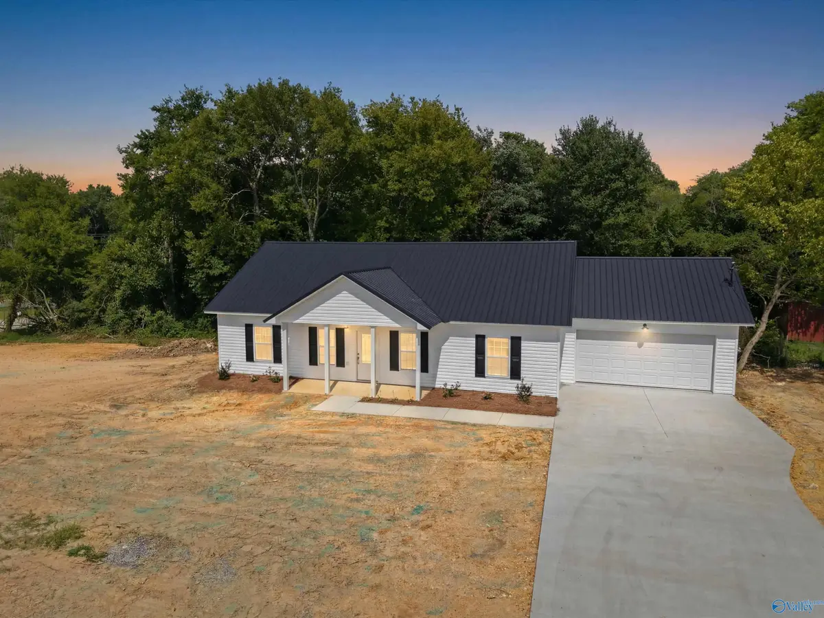 260 Carrington Lane, Albertville, AL 35950 - #1