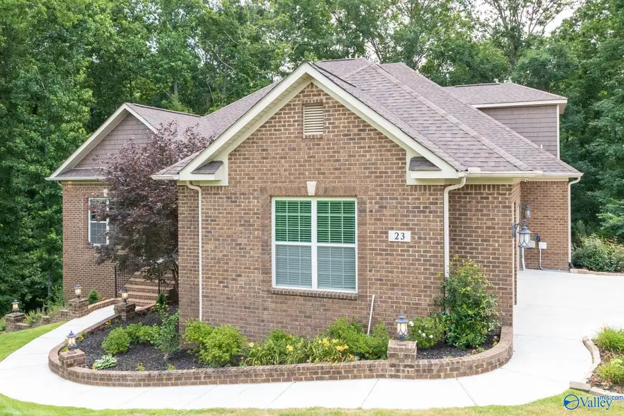 23 Natures Ridge Way Se, Huntsville, AL 35803 - #2