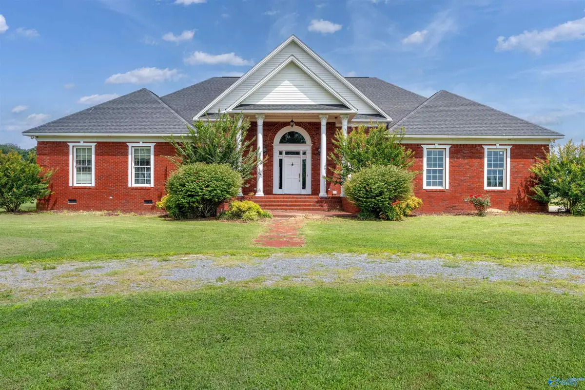 1661 County Road 47, Fyffe, AL 35971 - #1