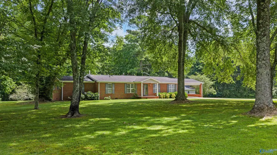 5801 Oakhill Road Ne, Fort Payne, AL 35967 - #2