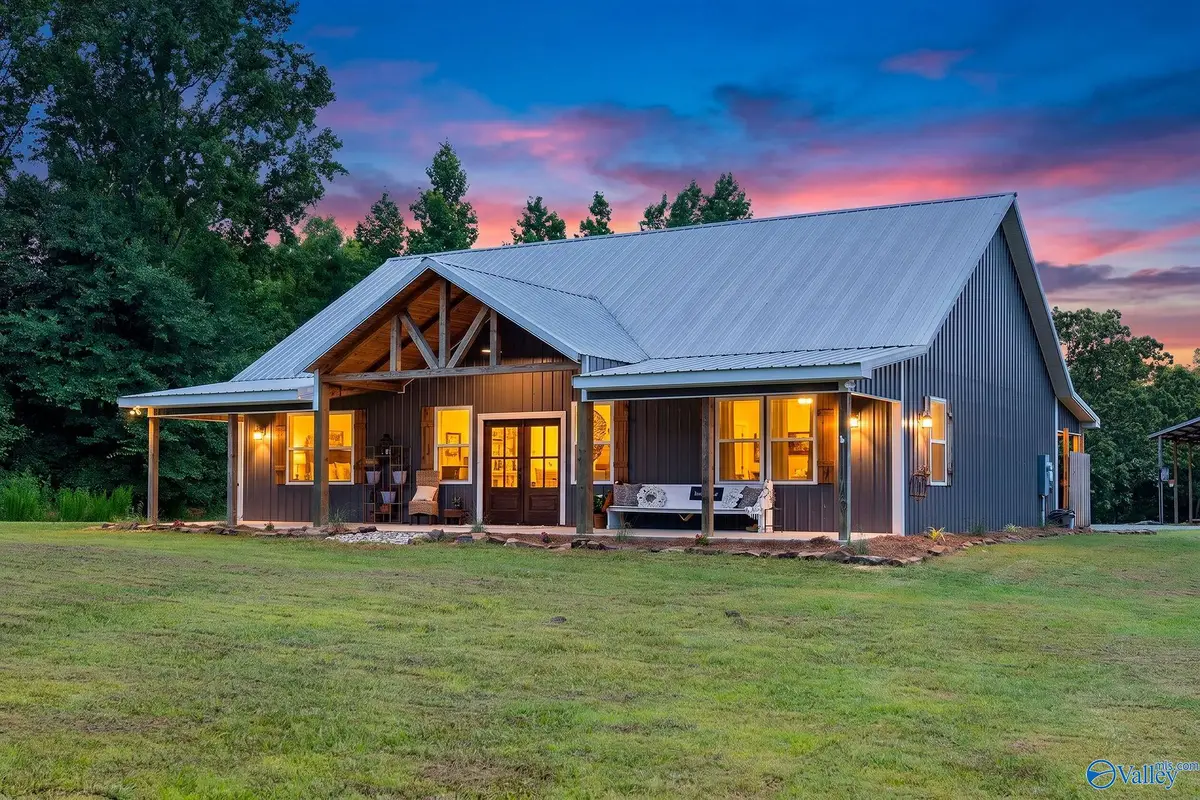 1897 White Oak Road, Albertville, AL 35950 - #1