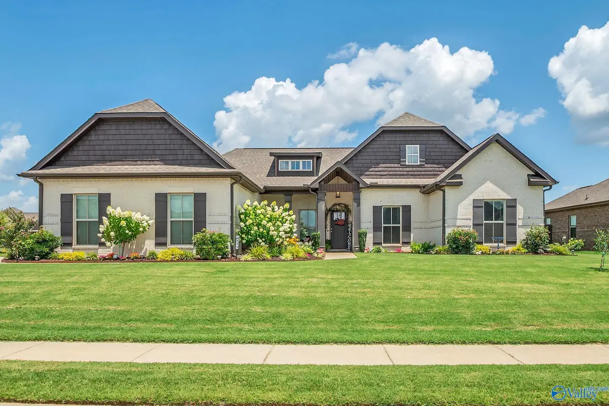 135 Shangrila Way, Meridianville, AL 35759 - #1